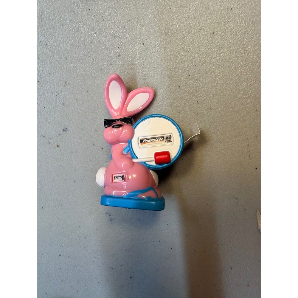Energizer Bunny Wind Up Toy With Pull Out Stickers in Working Condition 90s